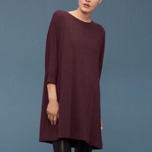 Wilfred free 3/4 cober dress size XS plum 48% rayon 48% polyester 4% spandex